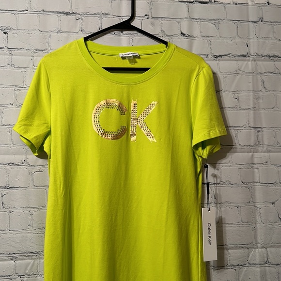 NWT! Calvin Klein T-shirt dress. Neon yellow/green ๐คฉ super comfy/soft! - Picture 3 of 14
